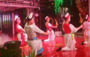 CCBD中擂團(tuán)隊(duì)在董事長(zhǎng)黃文海親自帶領(lǐng)下，走進(jìn)“云南大理白族”參觀(guān)考察市場(chǎng)調(diào)研